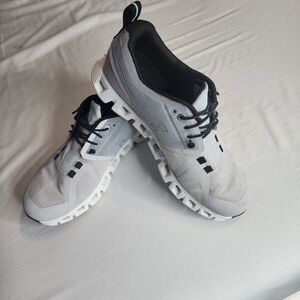 ON Rumning Cloud 5 waterproof